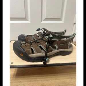 Keen Brown and Light Gray Outdoor Closed-Toe Sandals